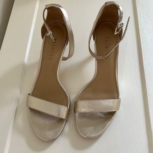 Talbots Trulli platinum heels 2.5 inch